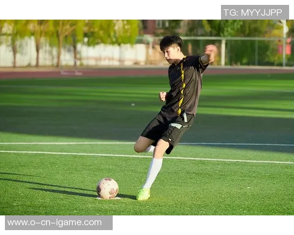 提升足球运动员有氧耐力的科学训练方法与技巧探讨